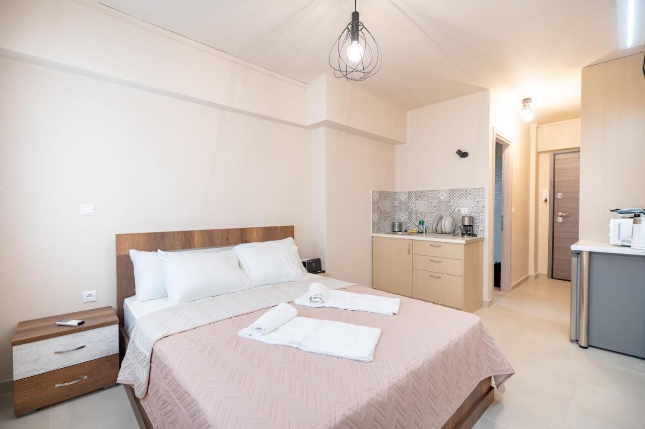 Monastiraki Metro St Studio For 2 Persons Athena Bagian luar foto